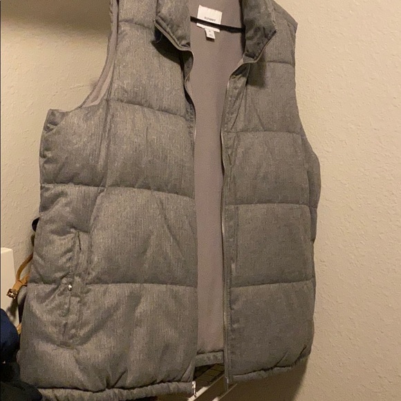 XXL grey old navy vest - Picture 3 of 3